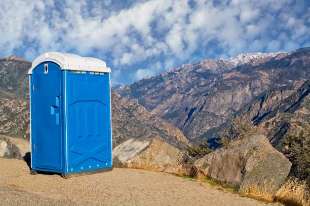 Best Portable toilet rental cost  in Warren, OH